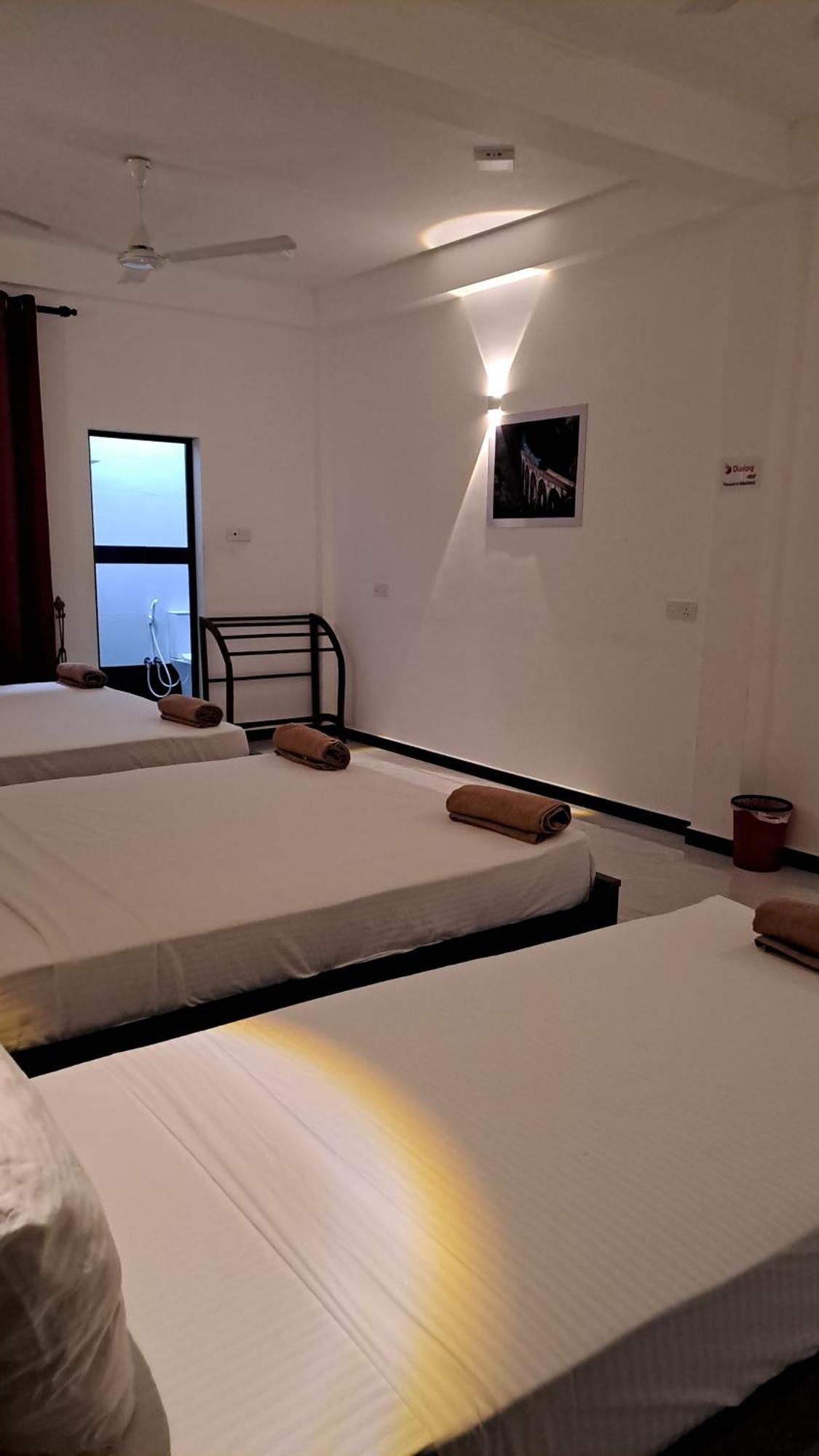Concey Transit Hotel Airport View Katunayaka Bagian luar foto